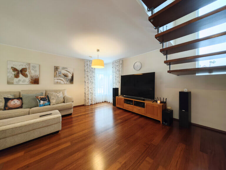 Kaunis perekodu Murastes – avar ja päikeseline kinnistu! image 5