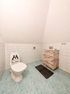 Kivinuki 2.korruse wc